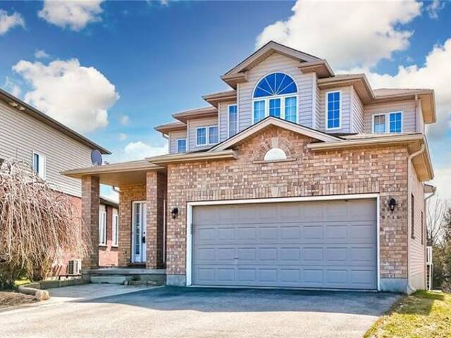106 COUNTRY CLAIR Street Kitchener