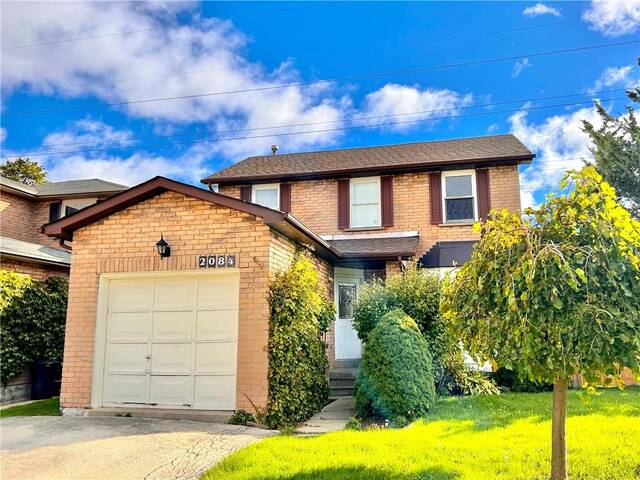 2084 Hunt Crescent Burlington