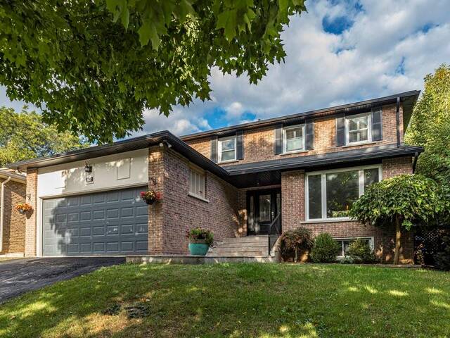 76 Bridlewood Drive Dundas