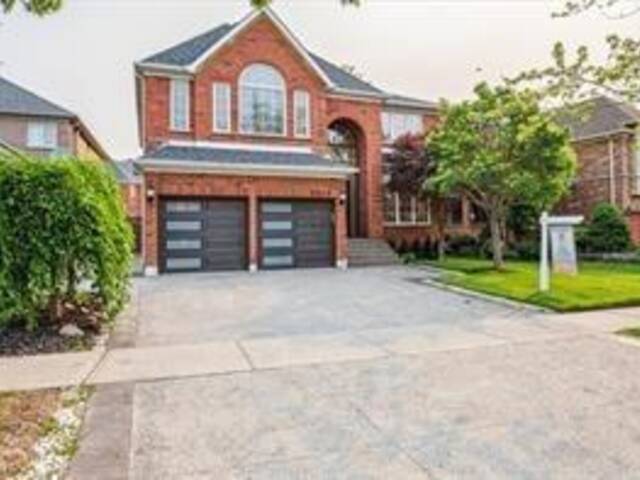 5319 Russell View Road Mississauga