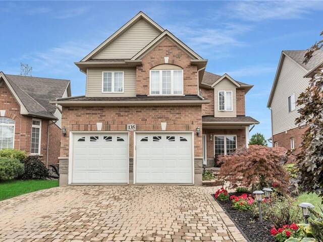 135 Garth Trails Crescent Hamilton