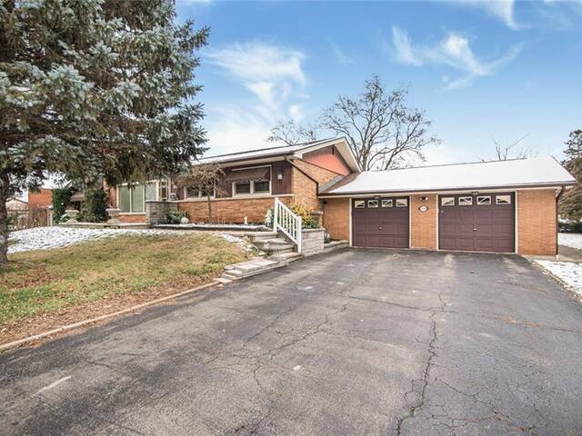 706 Hiawatha Boulevard Ancaster