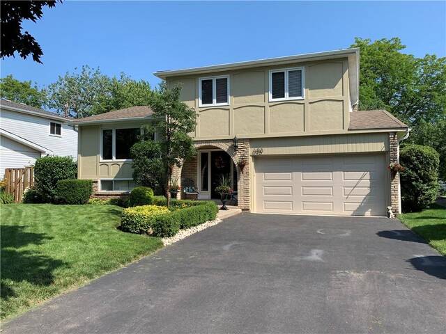 498 Vanguard Crescent Oakville