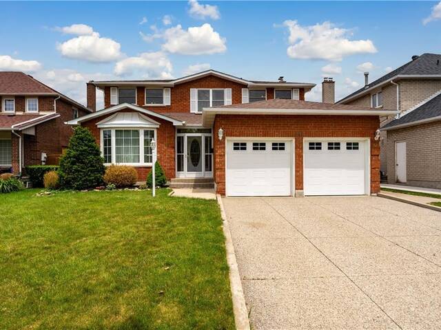 255 River Oaks W Boulevard Oakville