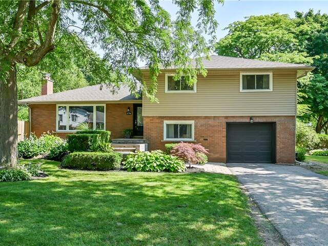 376 Arden Crescent Burlington