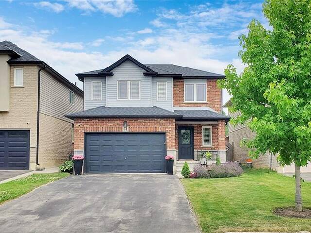 64 Stoneglen Way Mount Hope