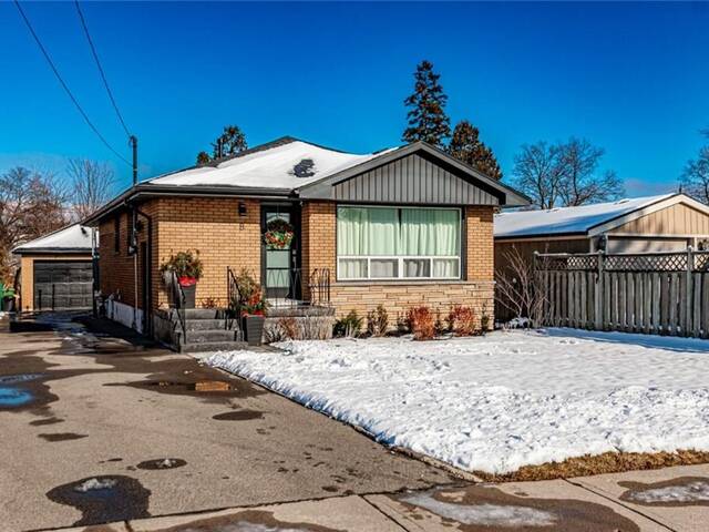 8 Victor Boulevard Hamilton