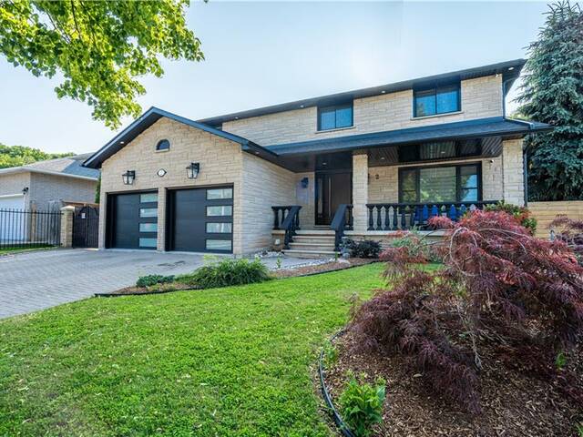 2 Shadeland Crescent Stoney Creek