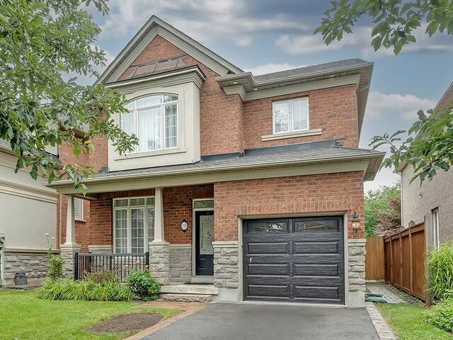 179 Tawny Crescent Oakville