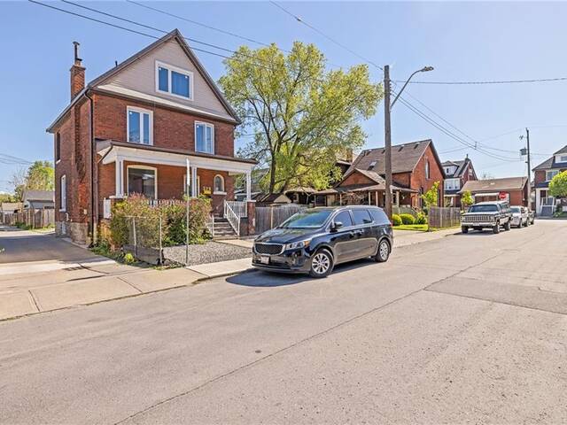 2 325 Robert Street Hamilton