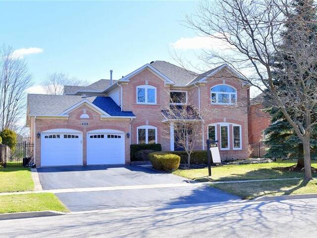 4358 Latimer Crescent Burlington